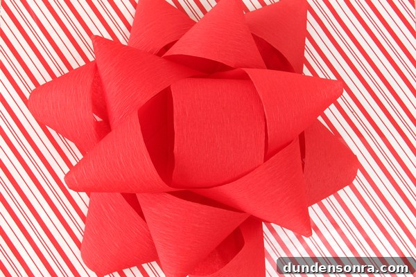 DIY Giant Christmas Bow and Cardboard Box Advent Calendar DIY Giant Christmas Bow and Cardboard Box Advent Calendar