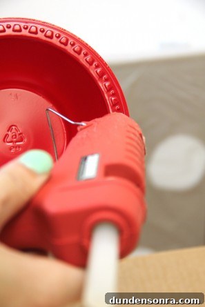 Easy DIY Advent Calendar Box Easy DIY Advent Calendar Box