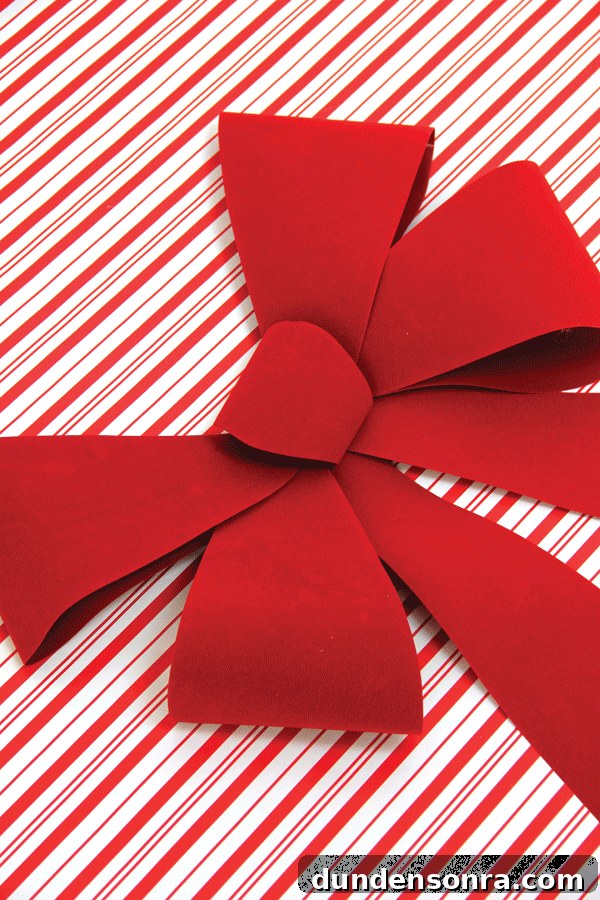 DIY-Giant-Christmas-Bow-Tree-Topper