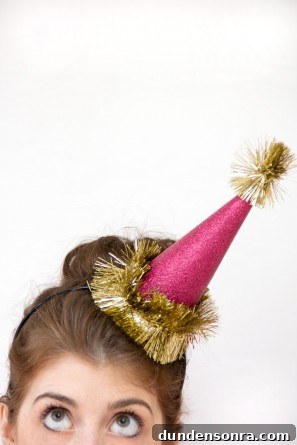 DIY Holiday Glitter Party Hats