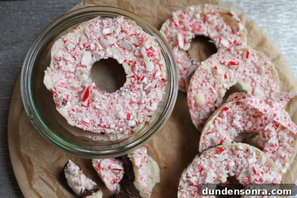 Peppermint Bark Wheels by Corner Blog | Studio DIY (1) Peppermint Bark Wheels by Corner Blog | Studio DIY (1)