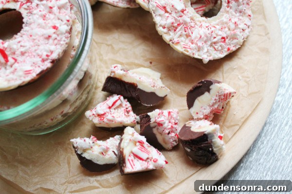 Peppermint Bark Wheels by Corner Blog | Studio DIY (3) Peppermint Bark Wheels by Corner Blog | Studio DIY (3)
