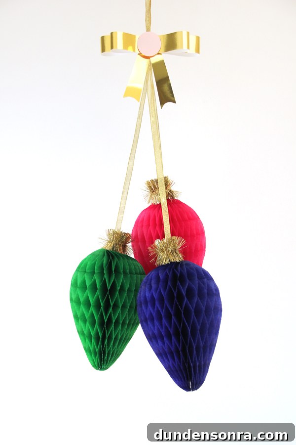 Easy honeycomb ornament variation