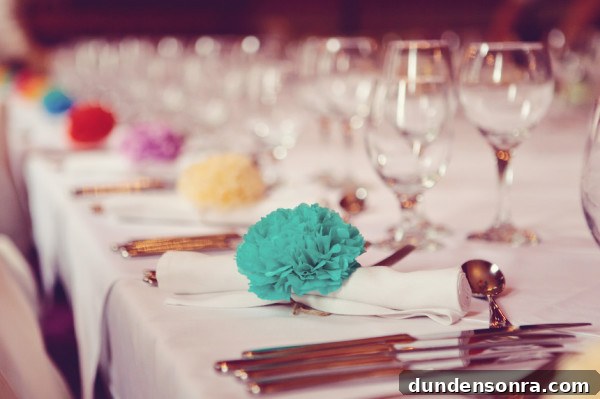Charming Pom Pom Crafts: Cute Ideas for Home Decor and Gifts 5 Pom Pom Napkin Rings